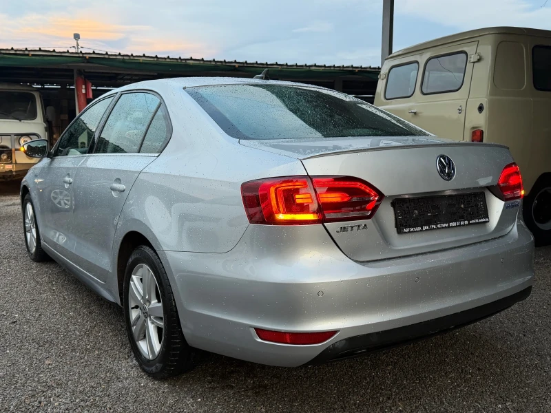 VW Jetta VW Jetta 1.4i Hybrid, снимка 5 - Автомобили и джипове - 53243549