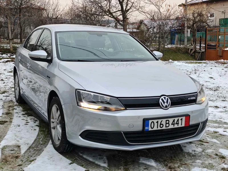 VW Jetta VW Jetta 1.4i Hybrid, снимка 5 - Автомобили и джипове - 53243549