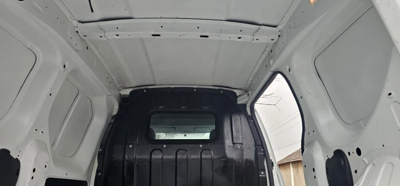 Dacia Dokker 1.6 Бензин 4-ЦИЛИНДЪРА , снимка 14 - Автомобили и джипове - 53429850