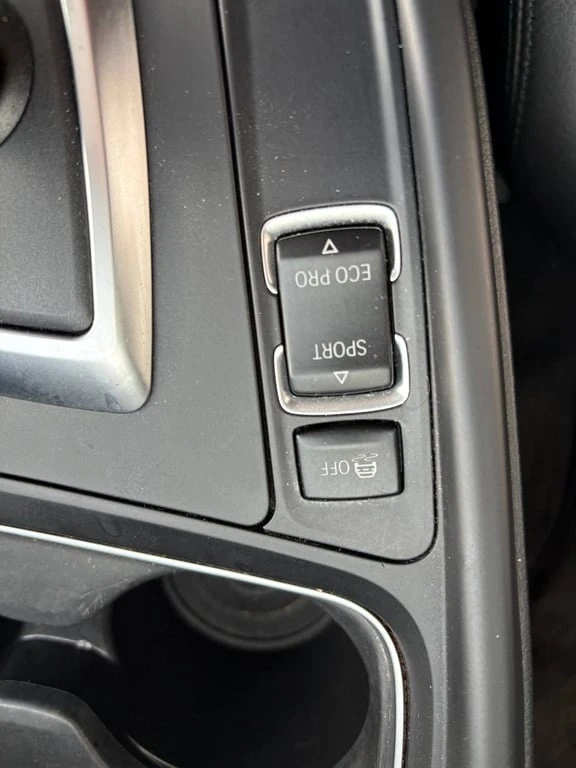 BMW 320 * 320i xDrive * CARFAX *    | Mobile.bg   14