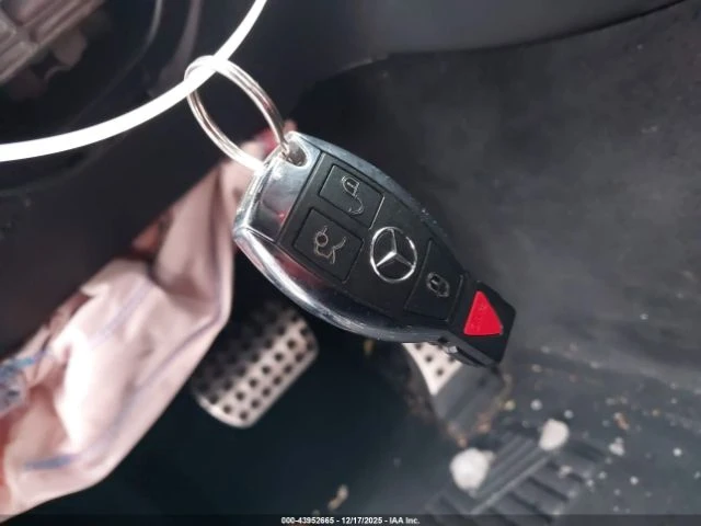 Mercedes-Benz C 300 4-Matic - изображение 10