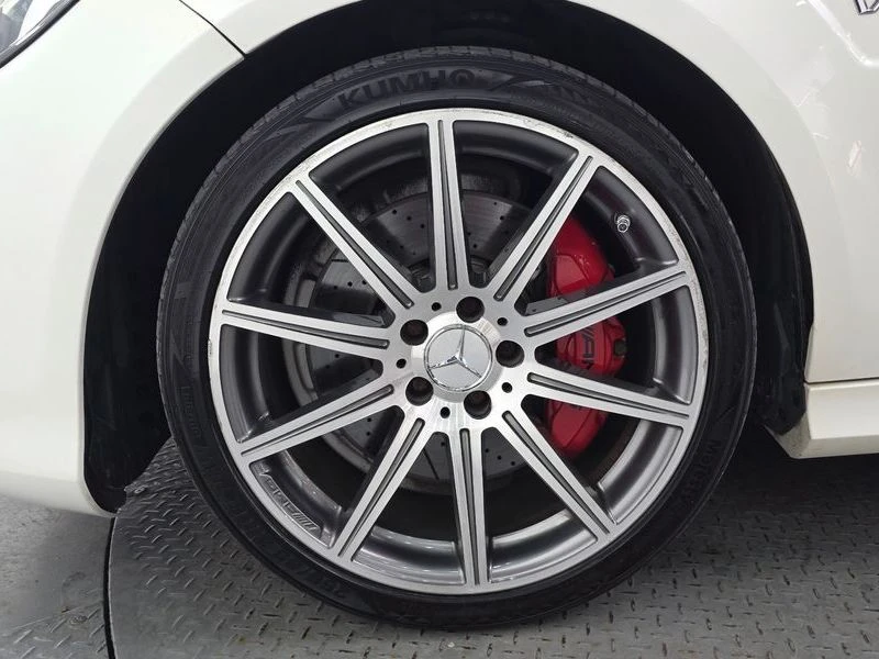 Mercedes-Benz E 63 AMG E63 AMG 4MATIC| 585к.с.| ВКЛ.ТЕХНОТЕСТ, снимка 5 - Автомобили и джипове - 55626108