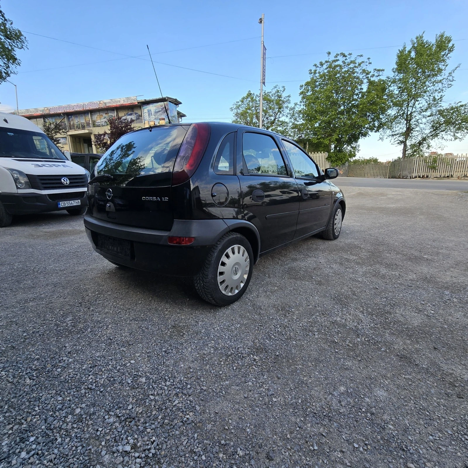 Opel Corsa 1.2 16v  безин - изображение 7