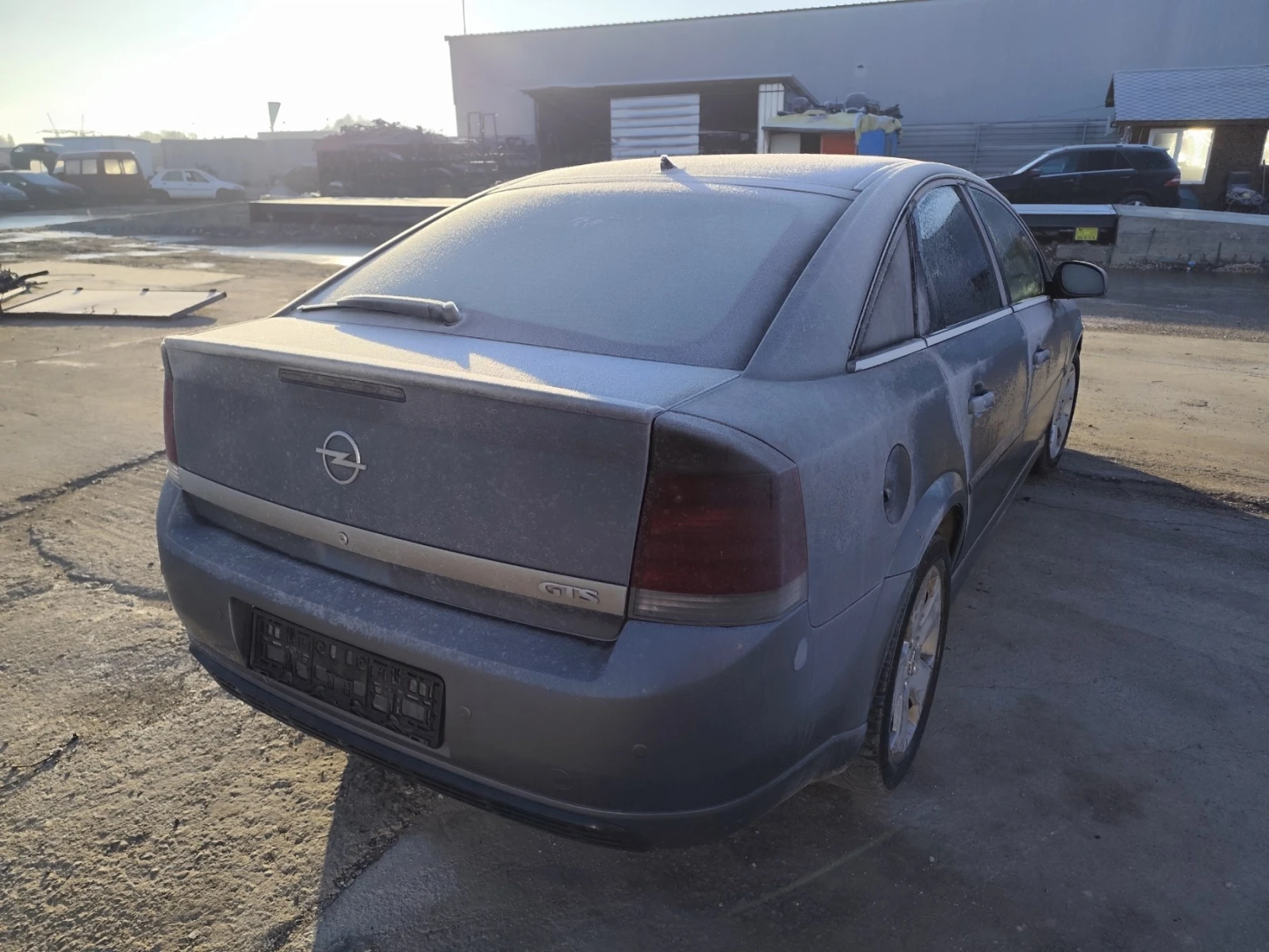 Opel Vectra 2.2 - изображение 4