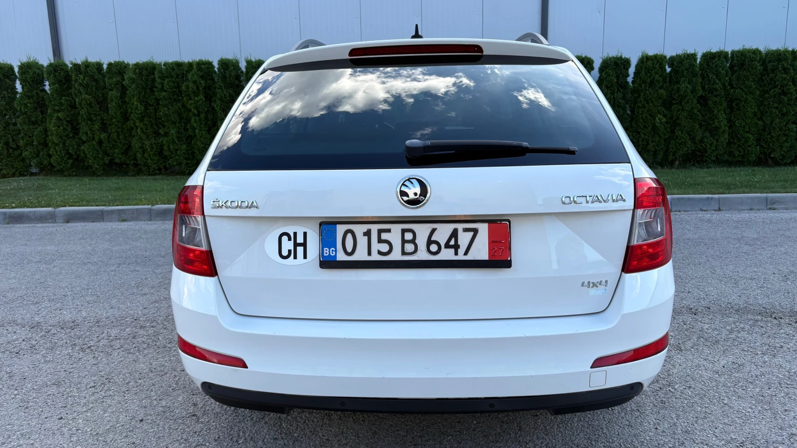 Skoda Octavia 2.0tdi- 4x4- 184kc. Швейцария, снимка 7 - Автомобили и джипове - 48527393