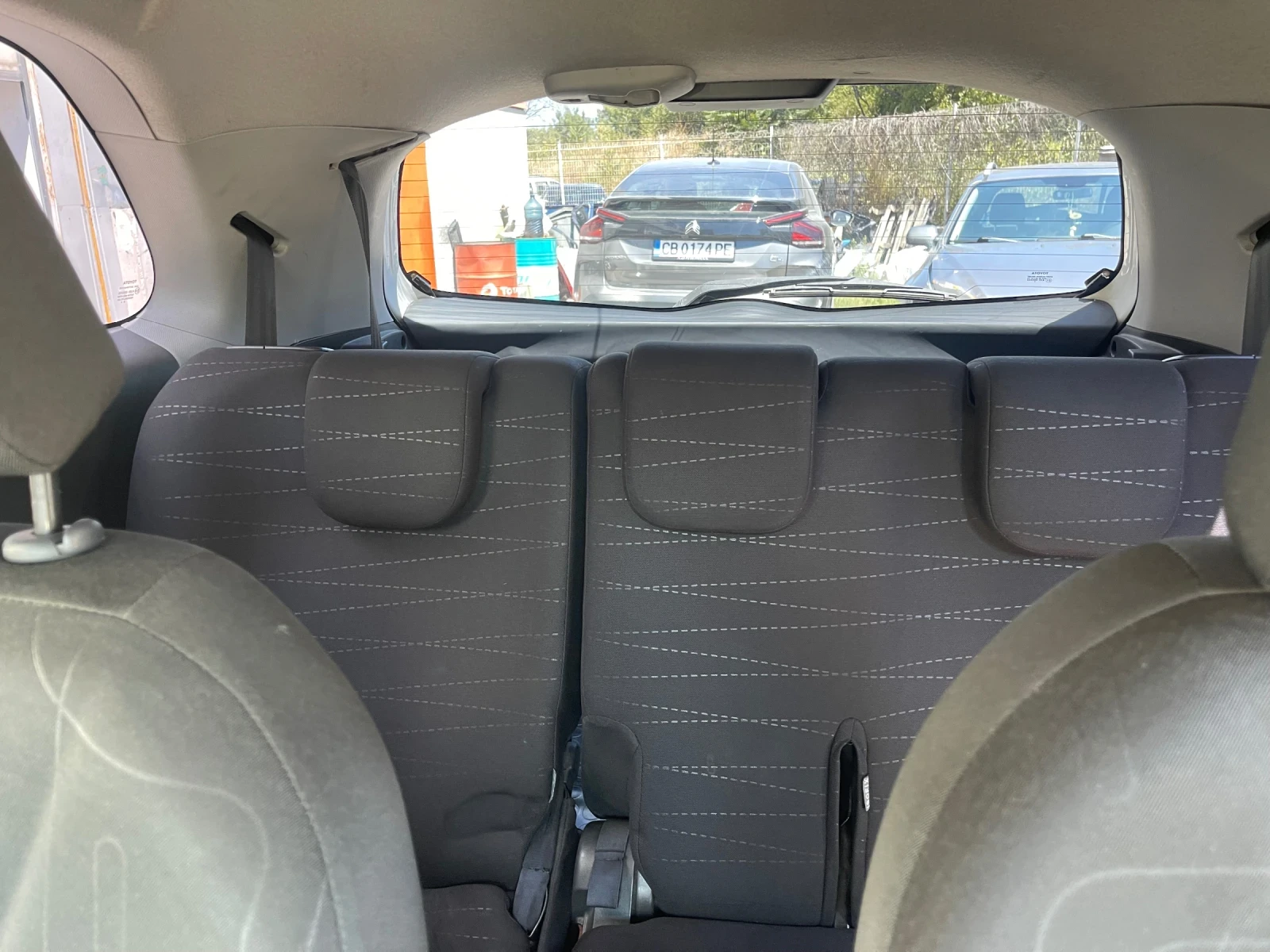 Toyota Yaris  - изображение 10