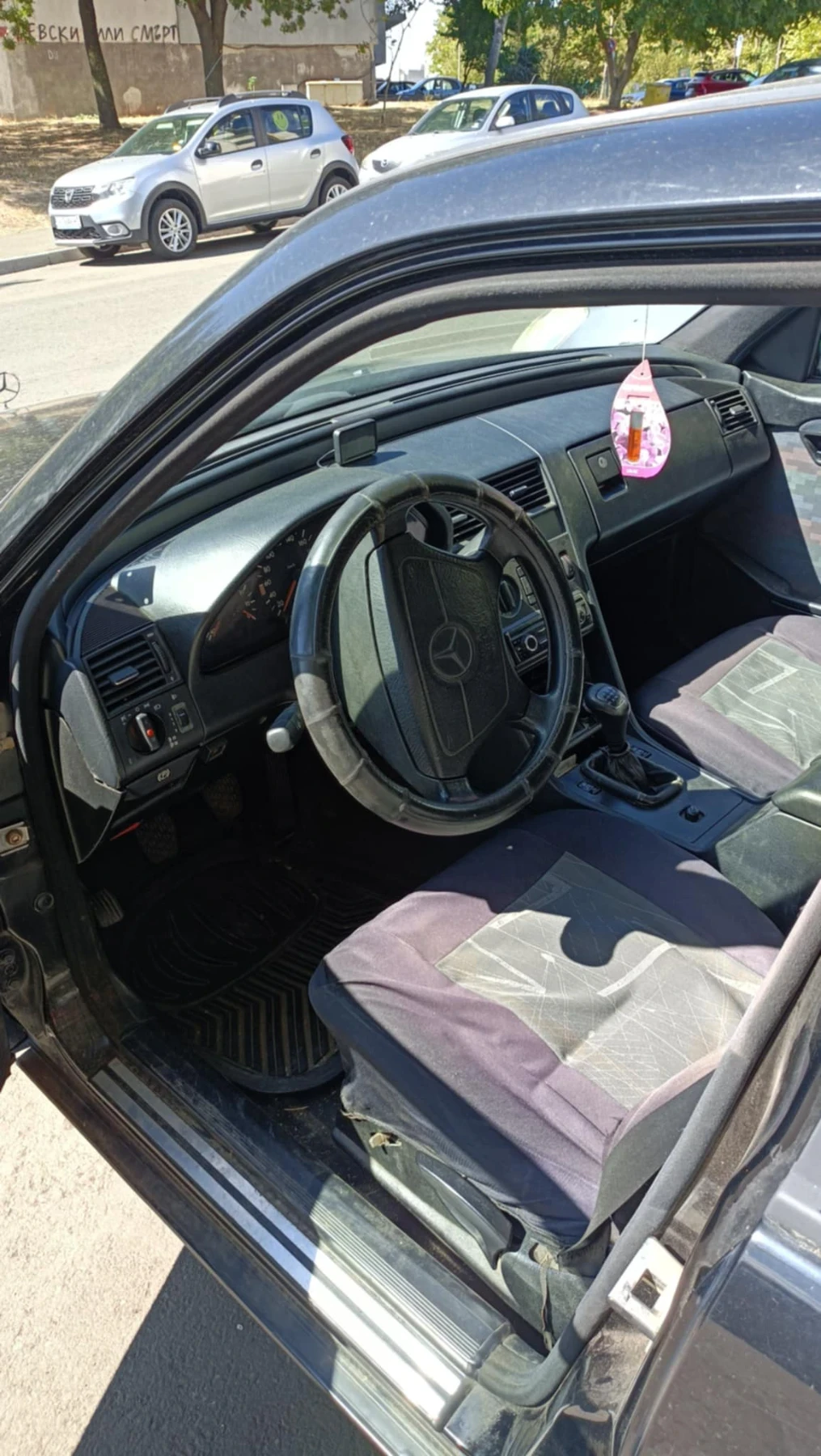 Mercedes-Benz C 180  - изображение 4