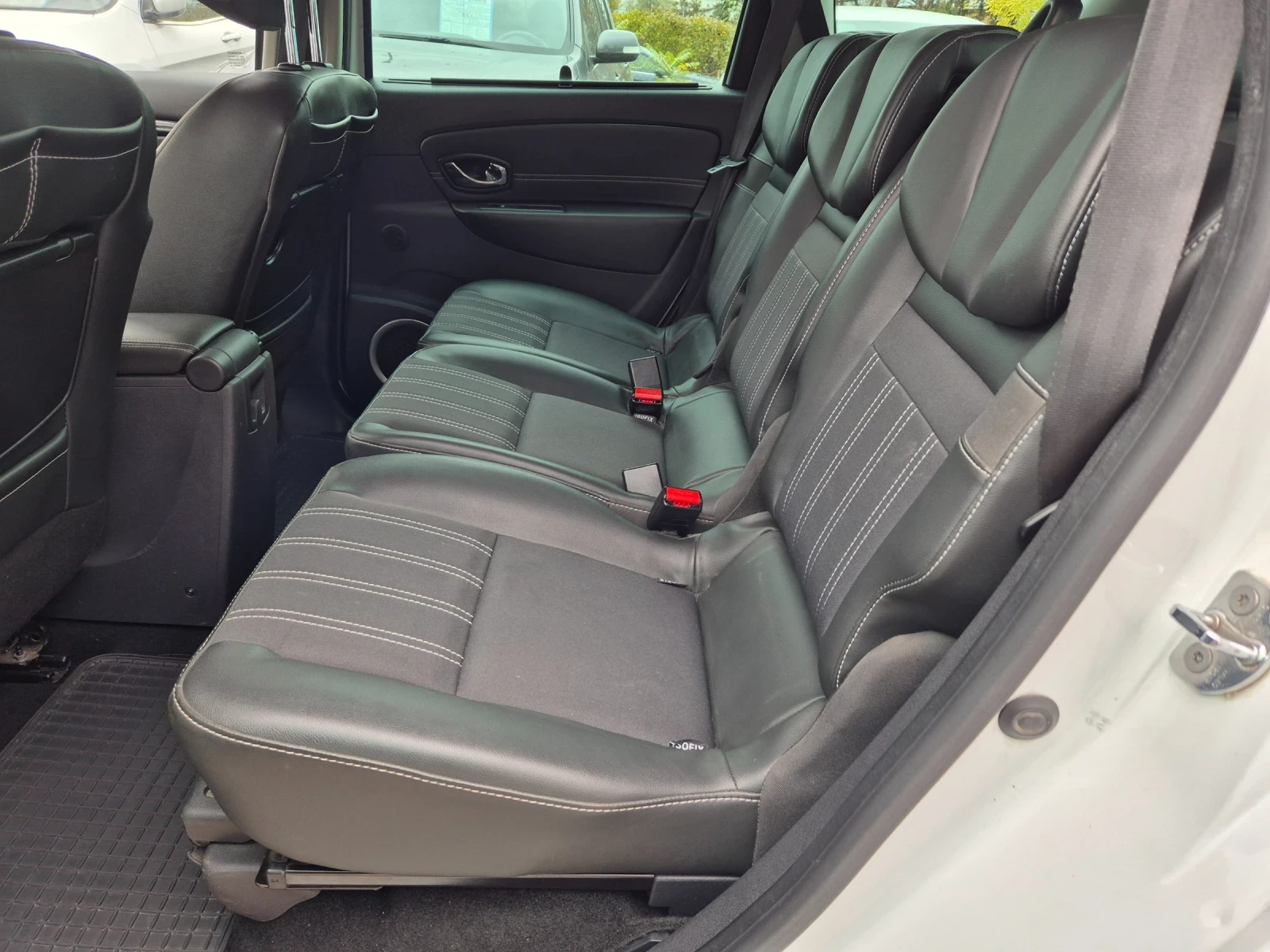 Renault Scenic GRAND SCENIC1.5dci 110k.s. NAVI - изображение 9