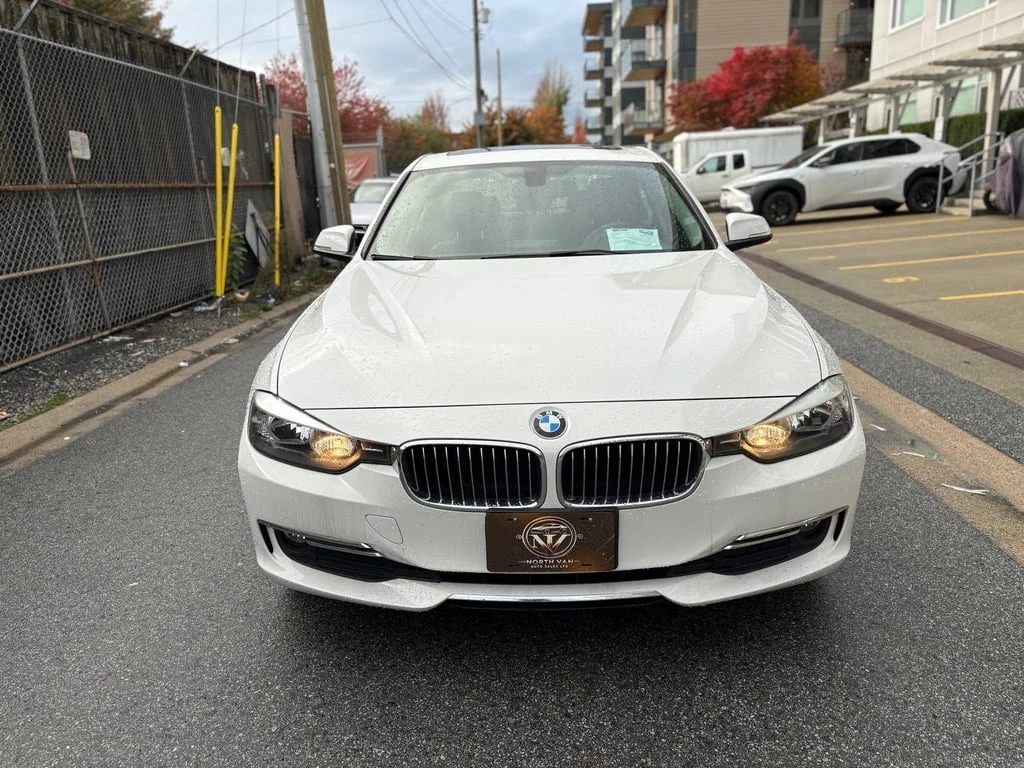 BMW 320 * 320i xDrive * CARFAX *    | Mobile.bg   2
