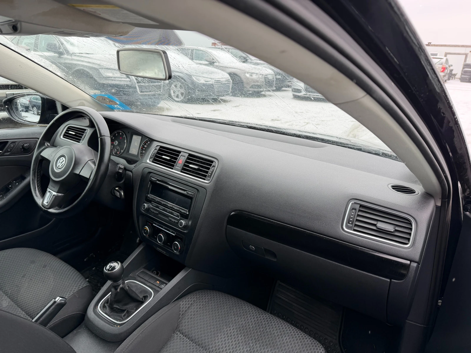 VW Jetta 1.2TSI EURO 5 - изображение 10