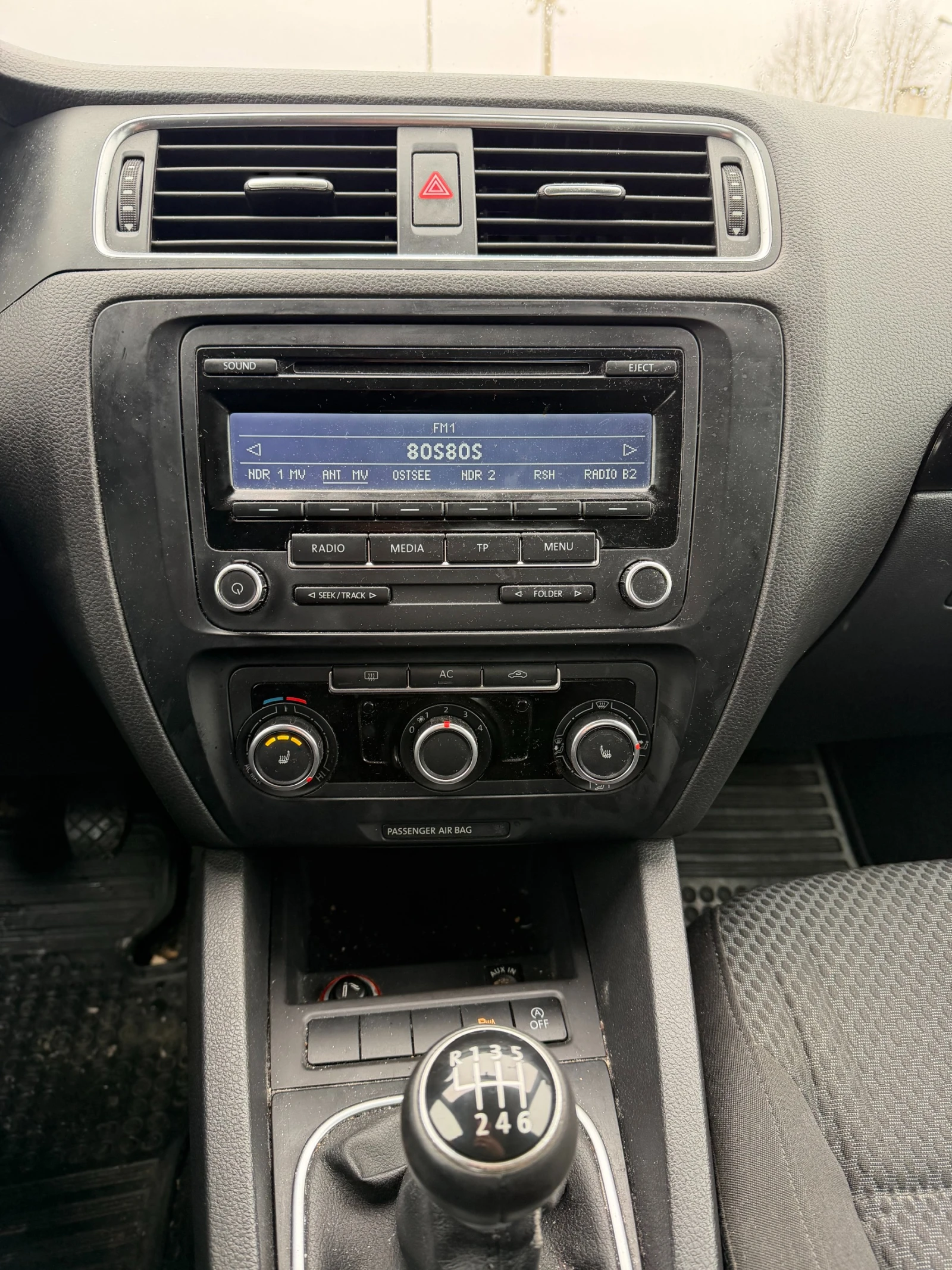 VW Jetta 1.2TSI EURO 5 | Mobile.bg � ����������� 12