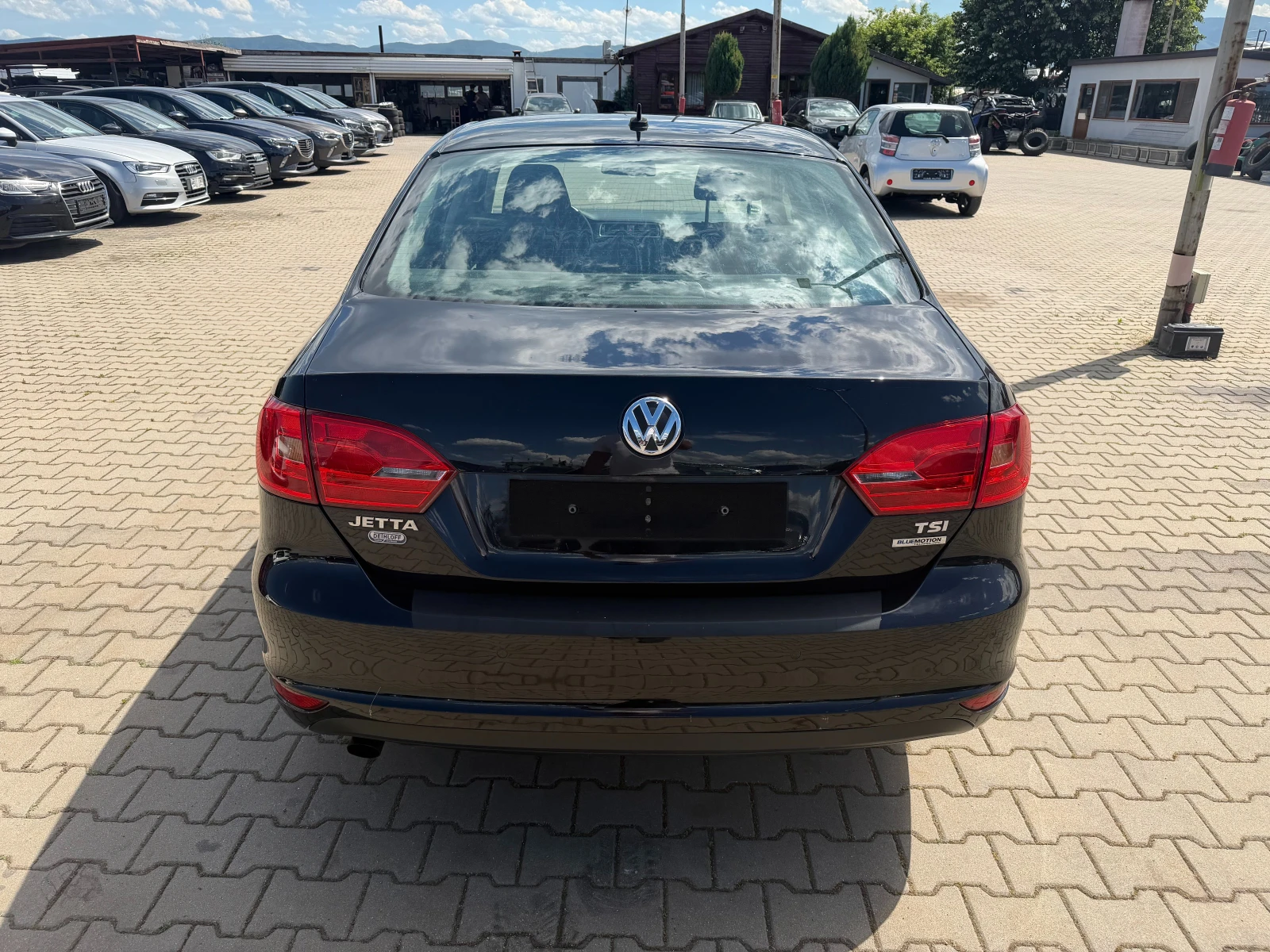 VW Jetta 1.2TSI EURO 5, снимка 7 - Автомобили и джипове - 53179401