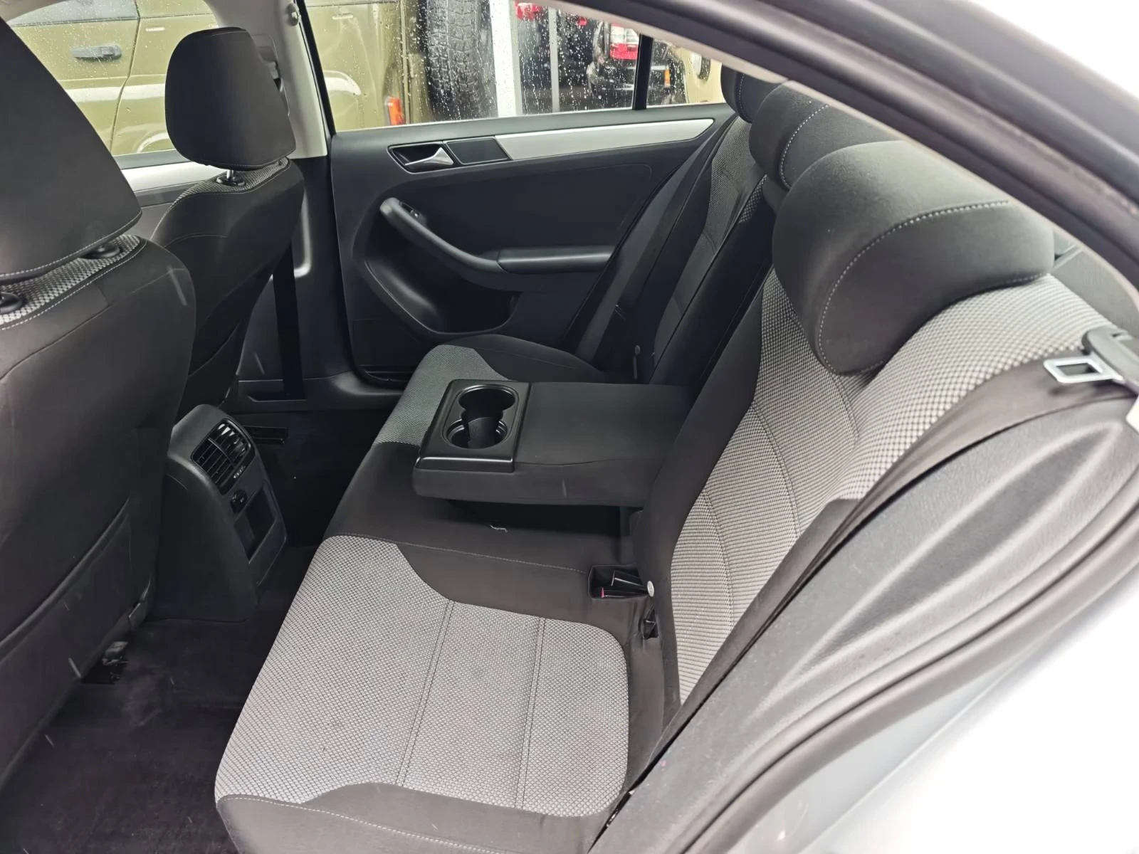 VW Jetta VW Jetta 1.4i Hybrid | Mobile.bg � ����������� 12
