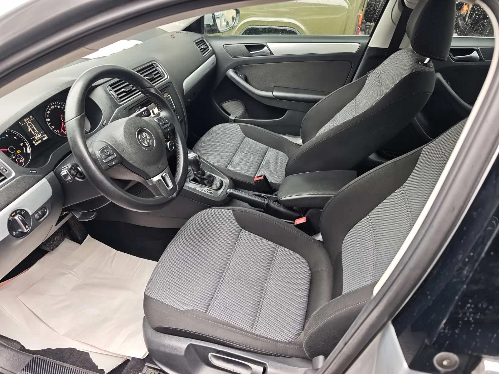 VW Jetta VW Jetta 1.4i Hybrid | Mobile.bg � ����������� 10