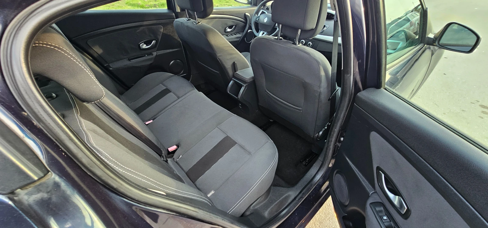 Renault Megane 1.5   | Mobile.bg � ����������� 10