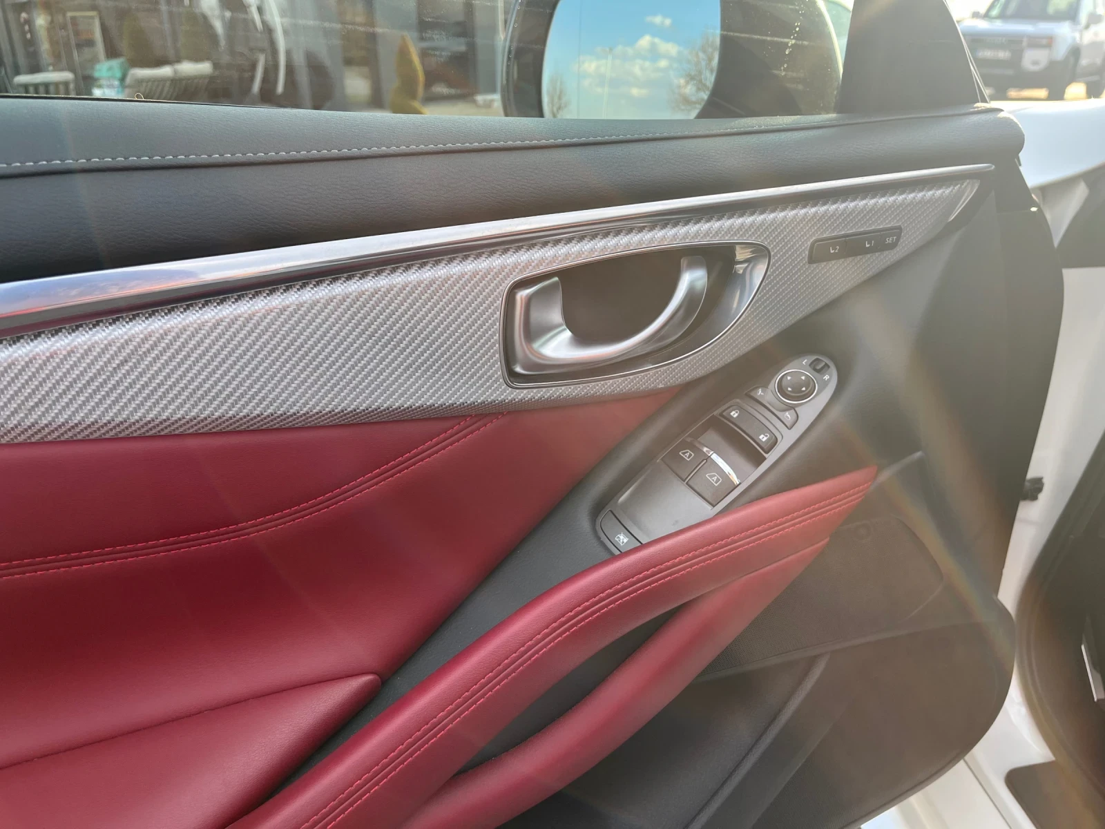 Infiniti Q 60S Coupe S 3.0 V6/AWD Automatic/Уникат, снимка 8 - Автомобили и джипове - 53885406