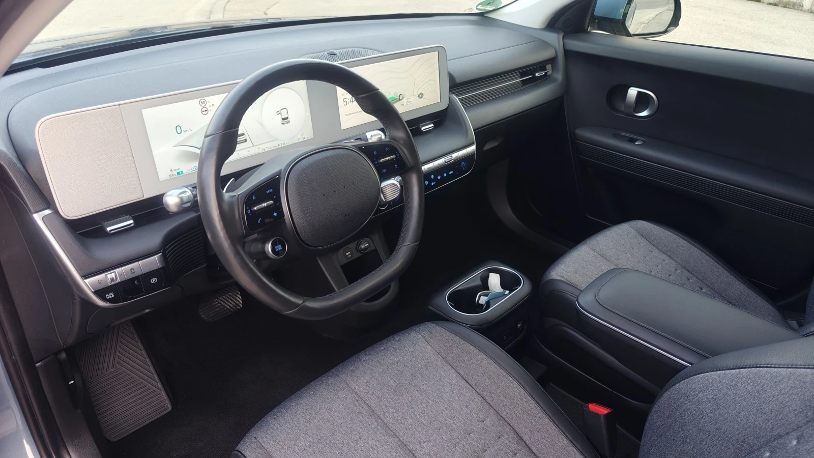 Hyundai Ioniq 5 Techniq/RWD/77, 4kwh/SOH100%/Гаранция!, снимка 10 - Автомобили и джипове - 53912781