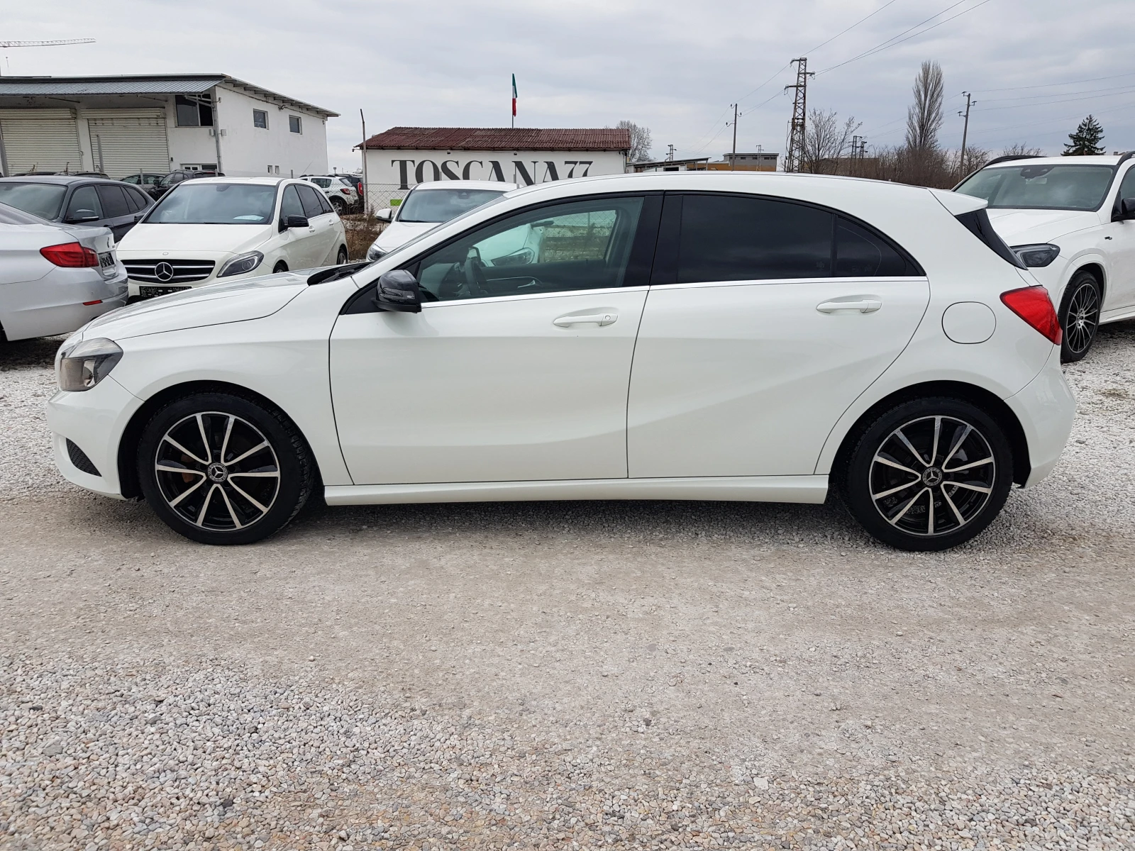 Mercedes-Benz A 180 CDI АВТОМАТИК ЛИЗИНГ, снимка 8 - Автомобили и джипове - 53915819
