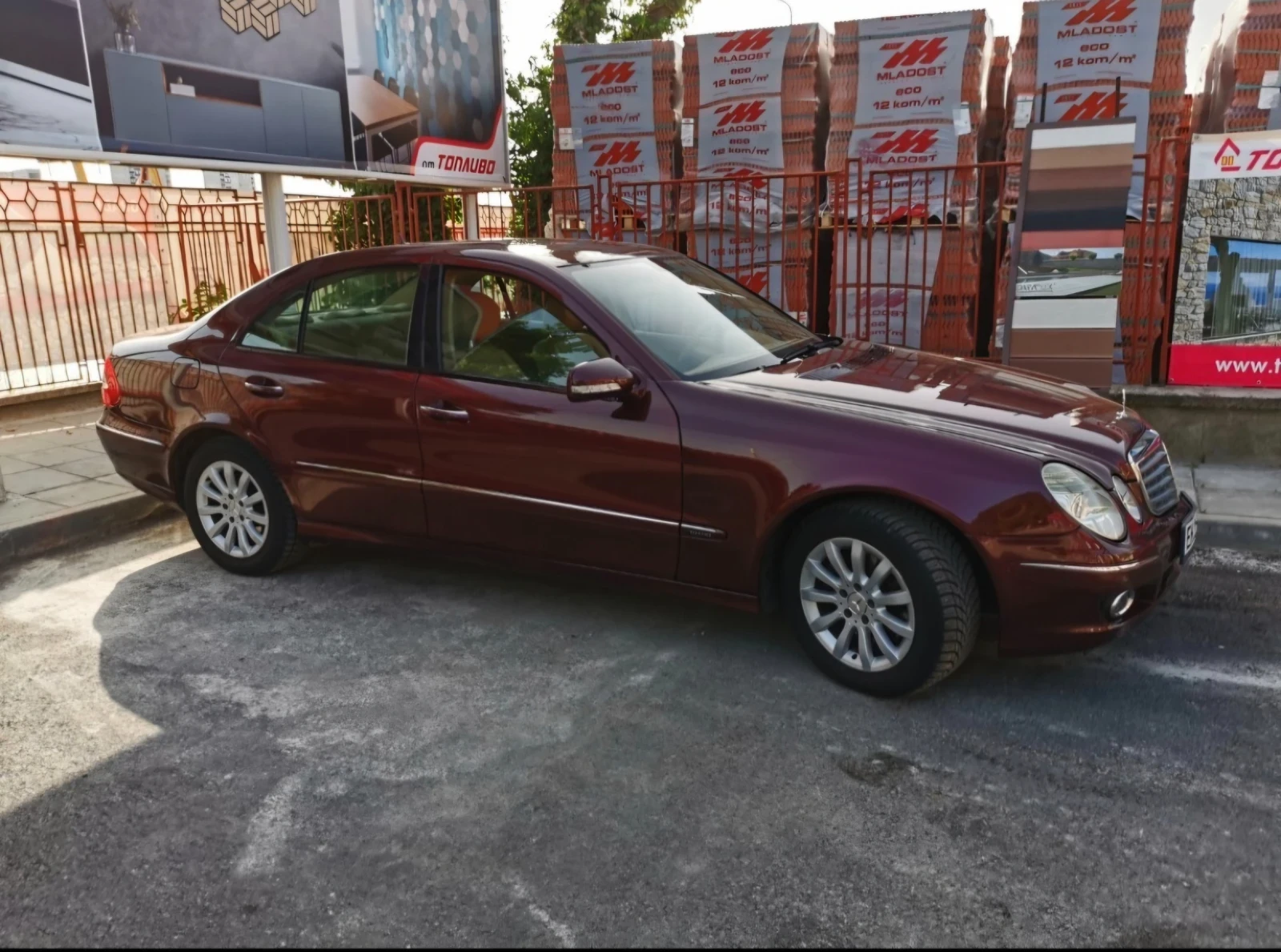 Mercedes-Benz E 280 CDI EVO, снимка 3 - Автомобили и джипове - 54167763