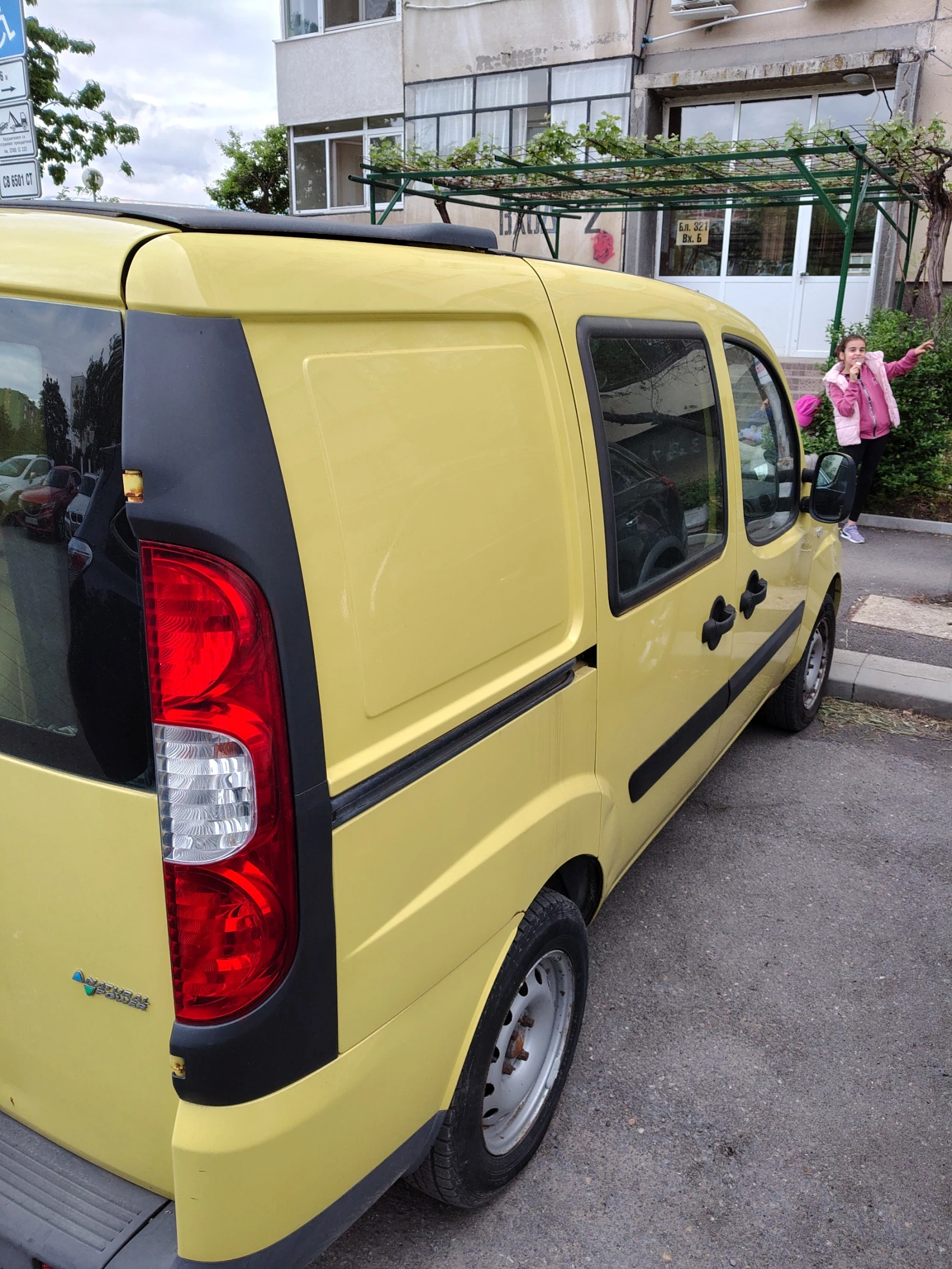Fiat Doblo, снимка 8 - Автомобили и джипове - 54557275