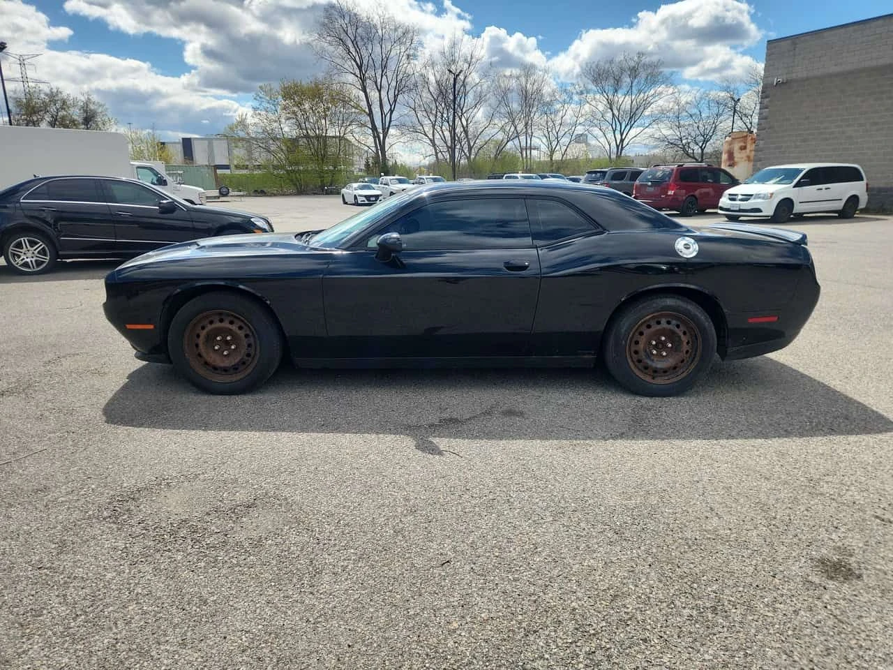 Dodge Challenger SXT Plus/+ ГУМИ/CARFAX/ФИНАНСИРАНЕ, снимка 2 - Автомобили и джипове - 54564604