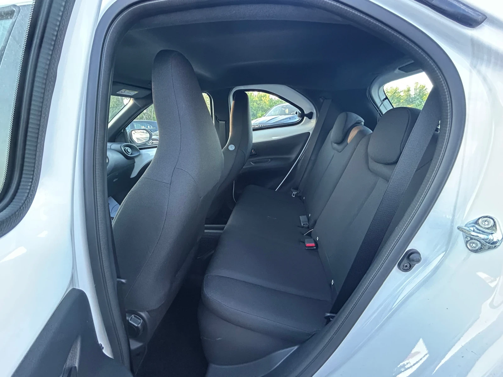 Toyota Aygo X* 1.5HEV* ФАБРИЧНО НОВ, снимка 13 - Автомобили и джипове - 54599409