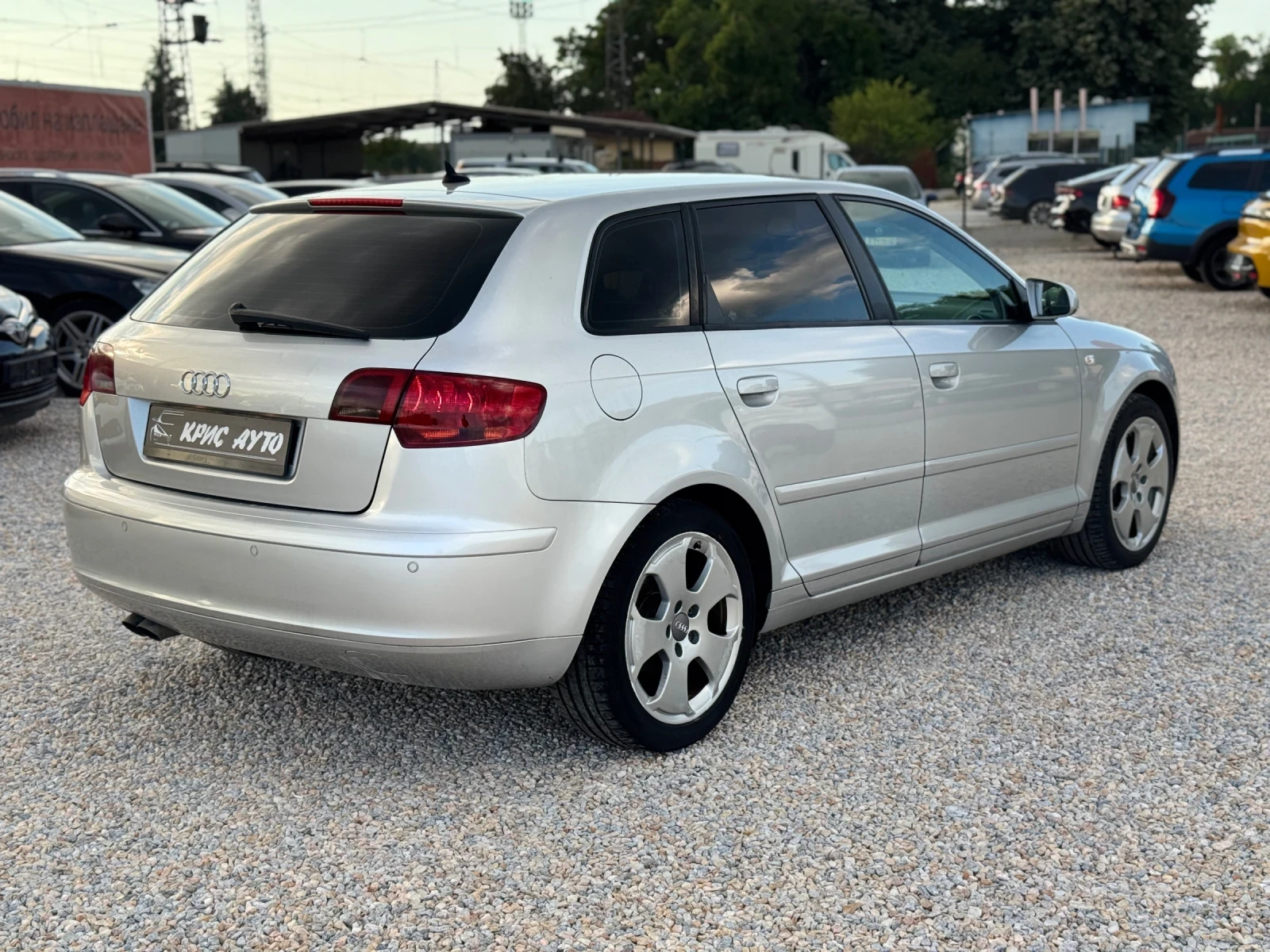 Audi A3 EXCLUSIVE* АВТОМАТИК* НАВИ* КОЖА* ПОДГРЕВ* , снимка 6 - Автомобили и джипове - 54684951