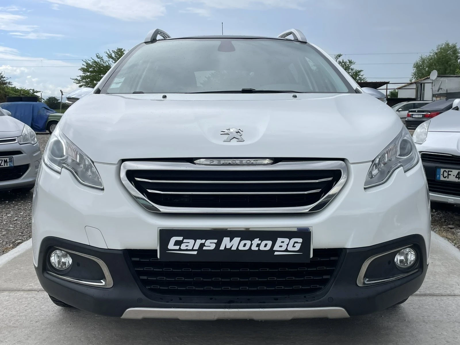 Peugeot 2008 1.6 e-HDI, снимка 2 - Автомобили и джипове - 54974785