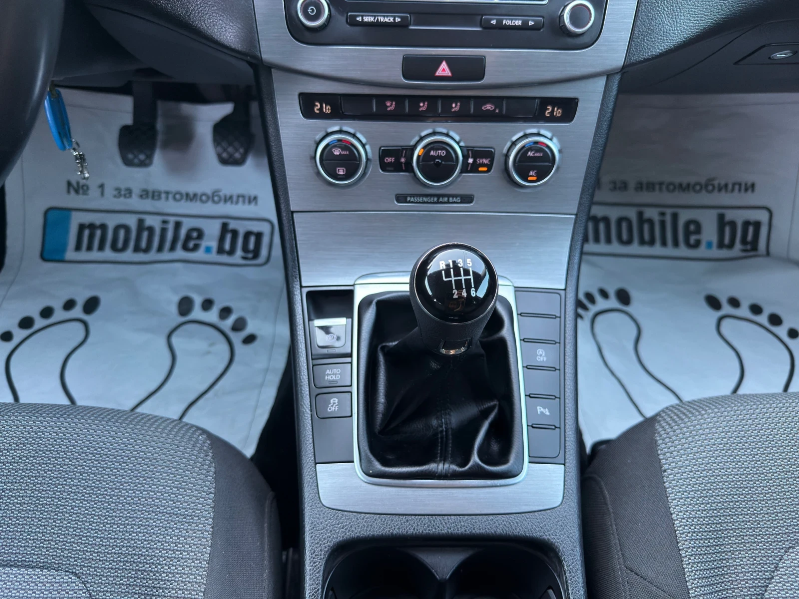 VW Passat 2.0TDI* 140k.c* EURO* 5* ITALIA , снимка 14 - Автомобили и джипове - 55285569
