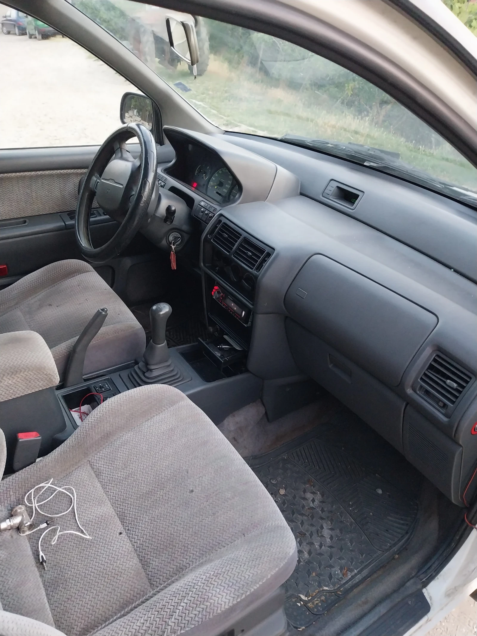 Mitsubishi Space wagon 4Х4, снимка 8 - Автомобили и джипове - 55425210
