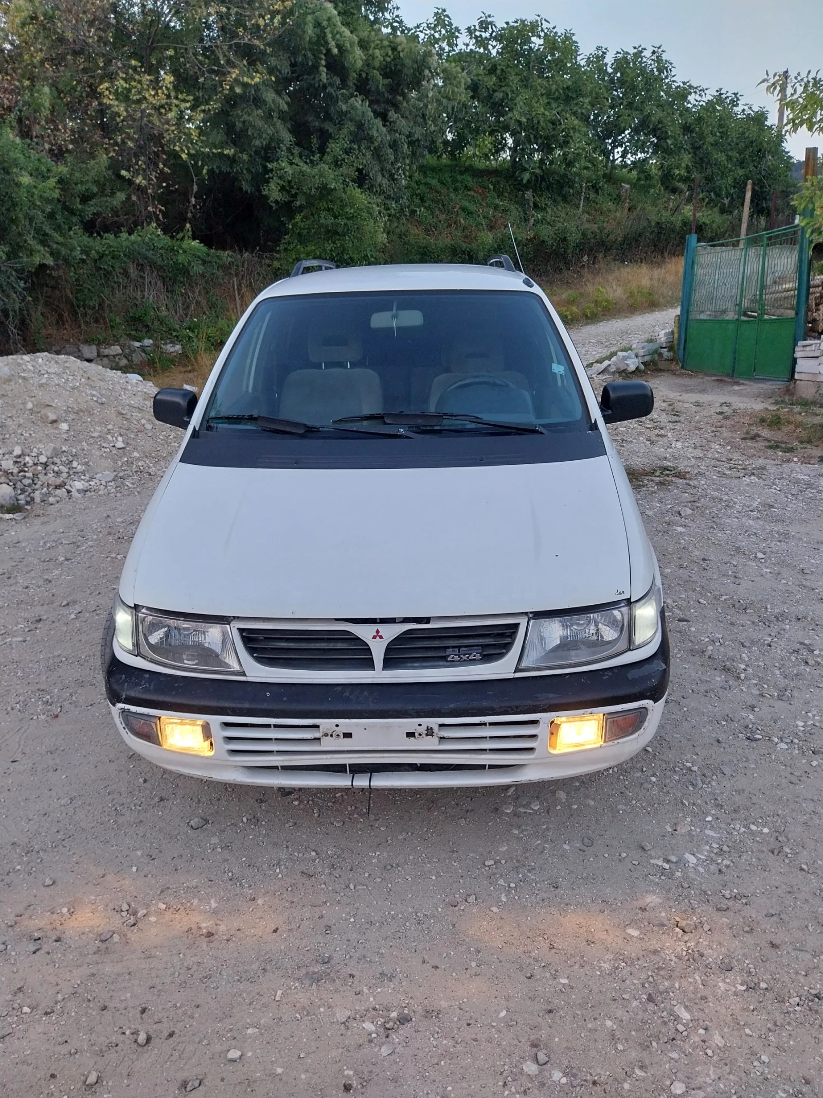 Mitsubishi Space wagon 4Х4, снимка 6 - Автомобили и джипове - 55425210