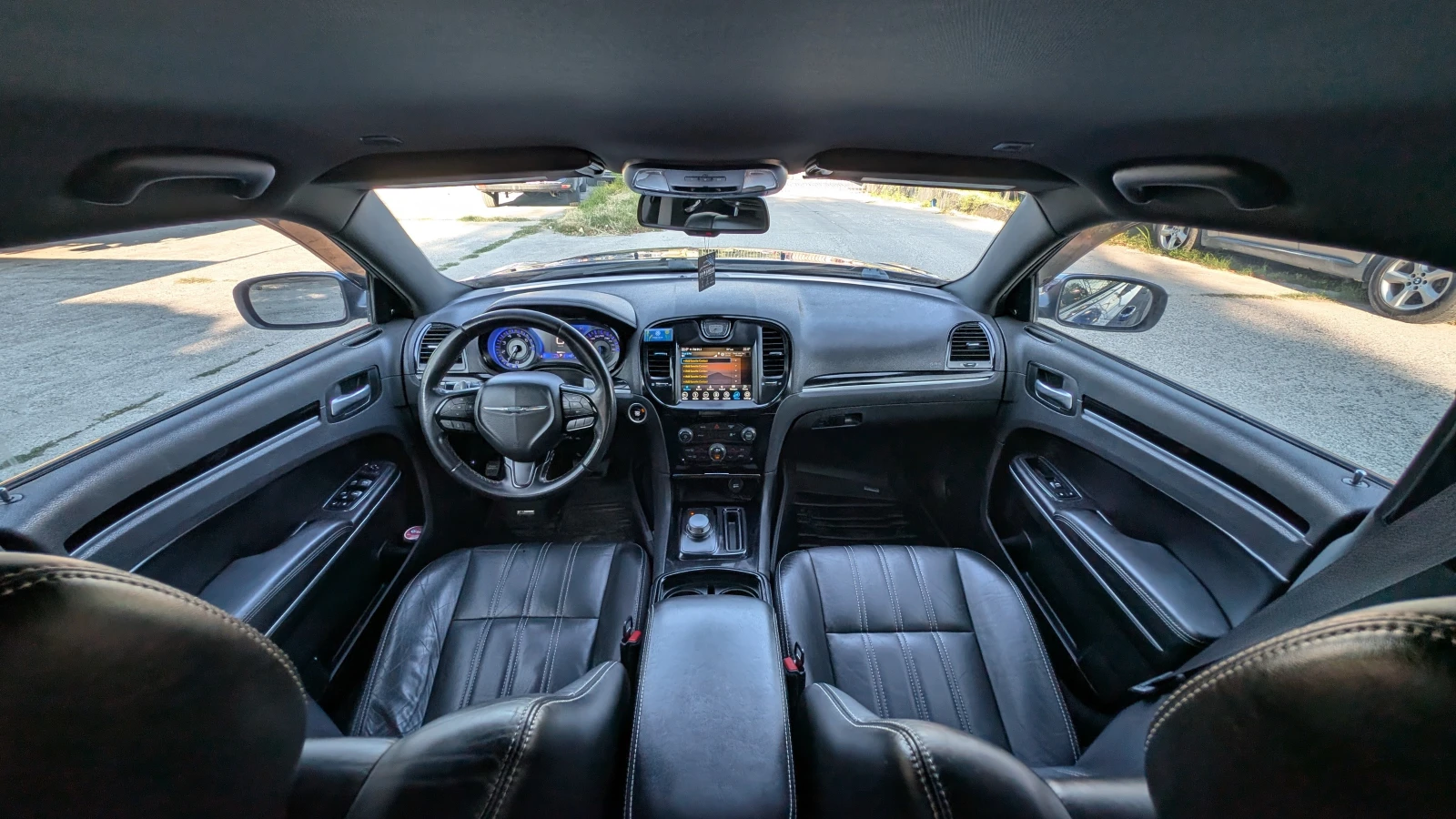 Chrysler 300c S RWD на ГАЗ, снимка 10 - Автомобили и джипове - 55467719