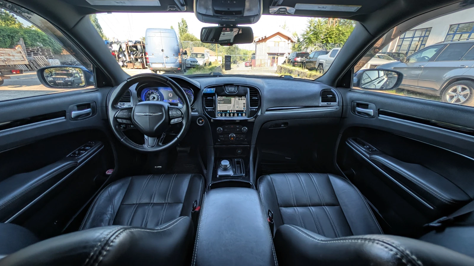 Chrysler 300c S RWD на ГАЗ, снимка 9 - Автомобили и джипове - 55467719