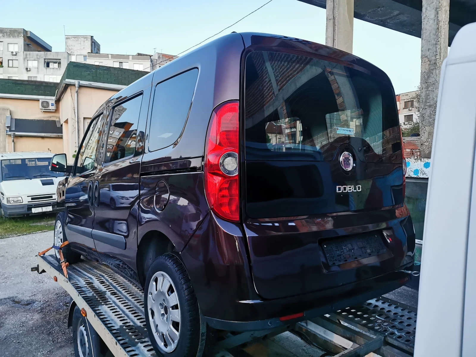 Fiat Doblo 2.0d 135 multijet, снимка 6 - Автомобили и джипове - 55715390