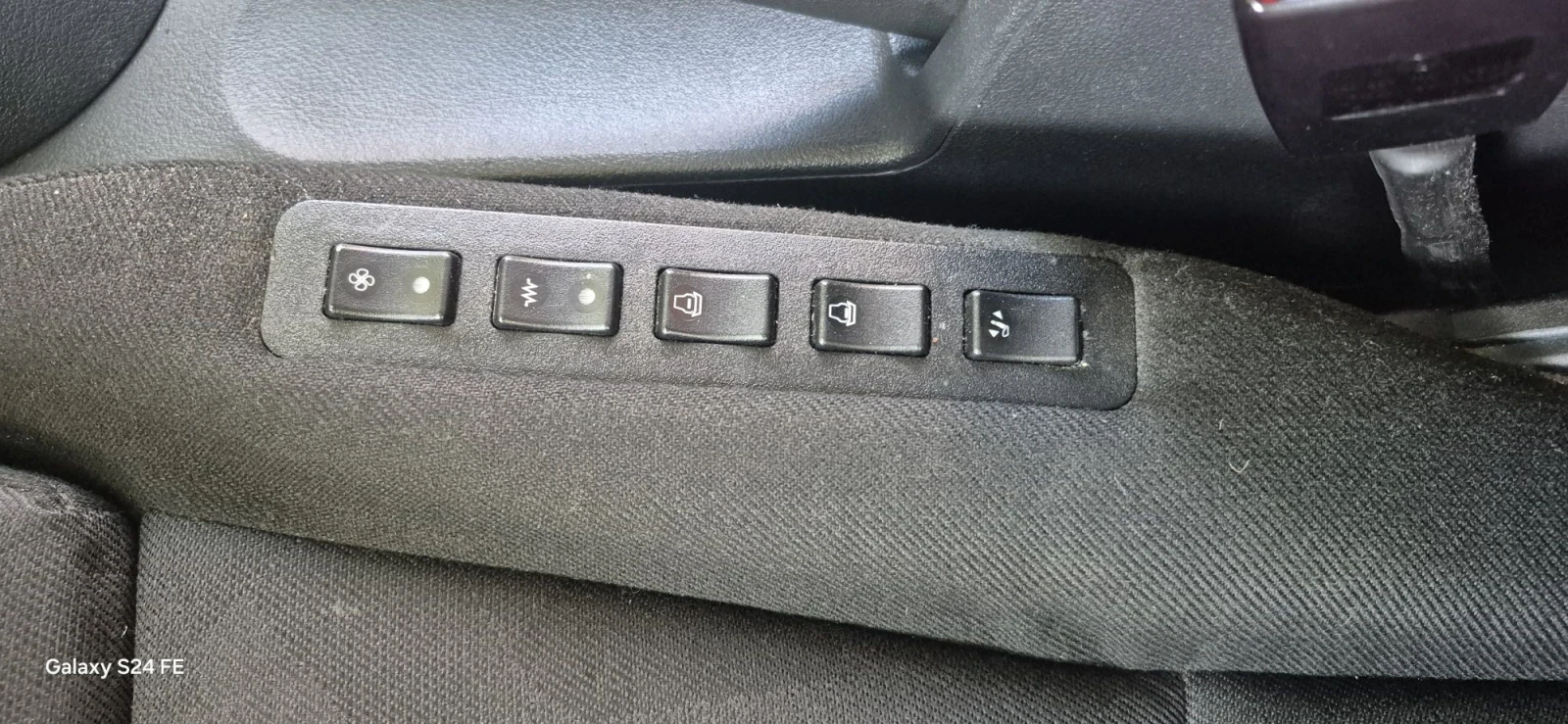 VW Touran, снимка 9 - Автомобили и джипове - 55812127