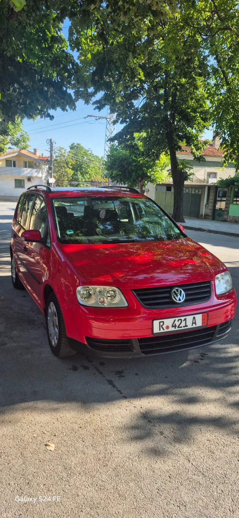 VW Touran, снимка 2 - Автомобили и джипове - 55812127
