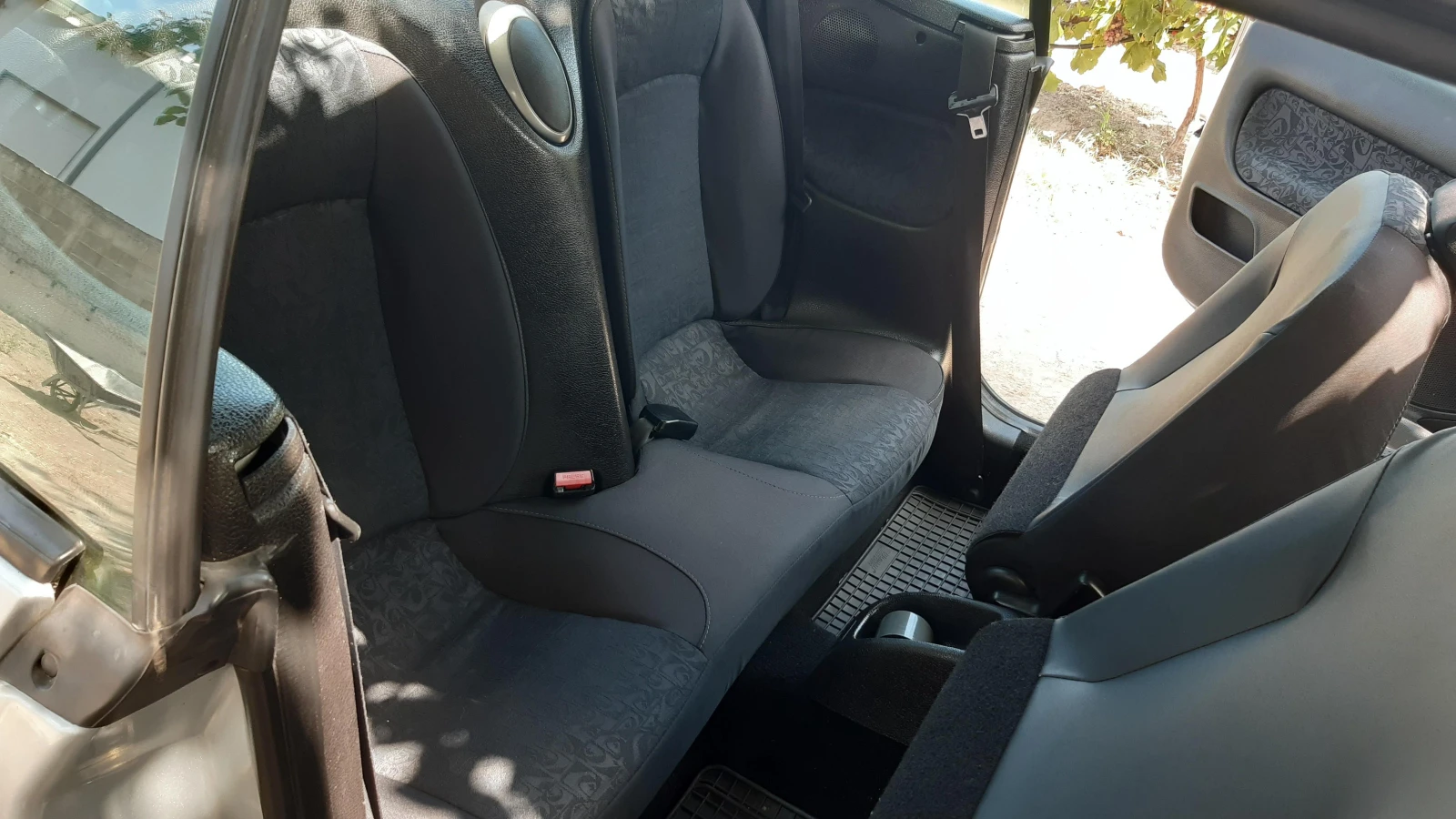 Peugeot 206 СС, снимка 5 - Автомобили и джипове - 55876013