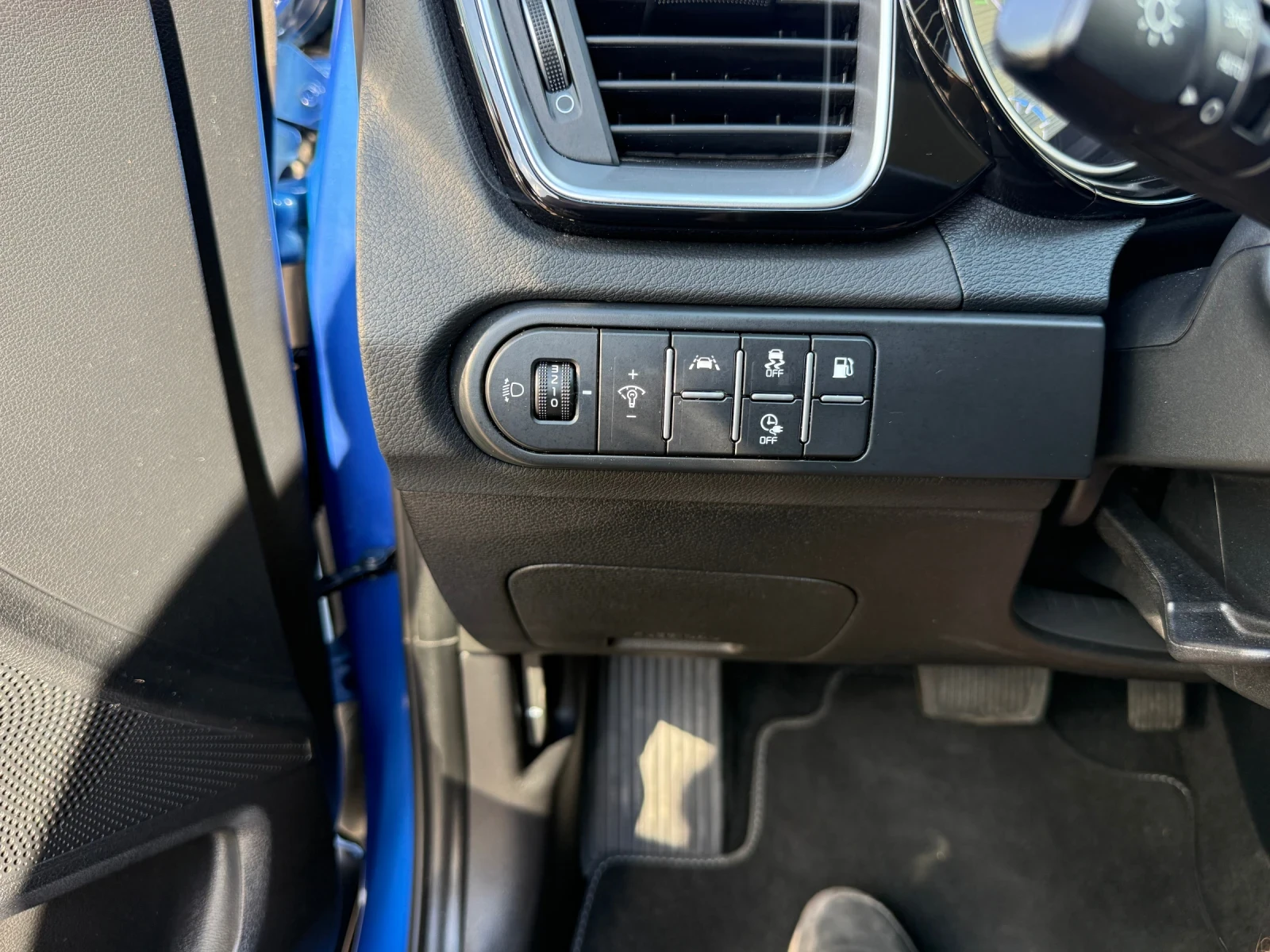 Kia XCeed 1.6 GDI, снимка 7 - Автомобили и джипове - 56182546