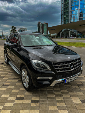 Mercedes-Benz ML 350, снимка 3 - Автомобили и джипове - 44953657
