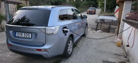 Mitsubishi Outlander 2.0 Plug-in Hybrid  | Mobile.bg    4
