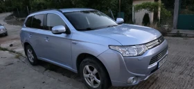 Mitsubishi Outlander 2.0 Plug-in Hybrid  | Mobile.bg    6