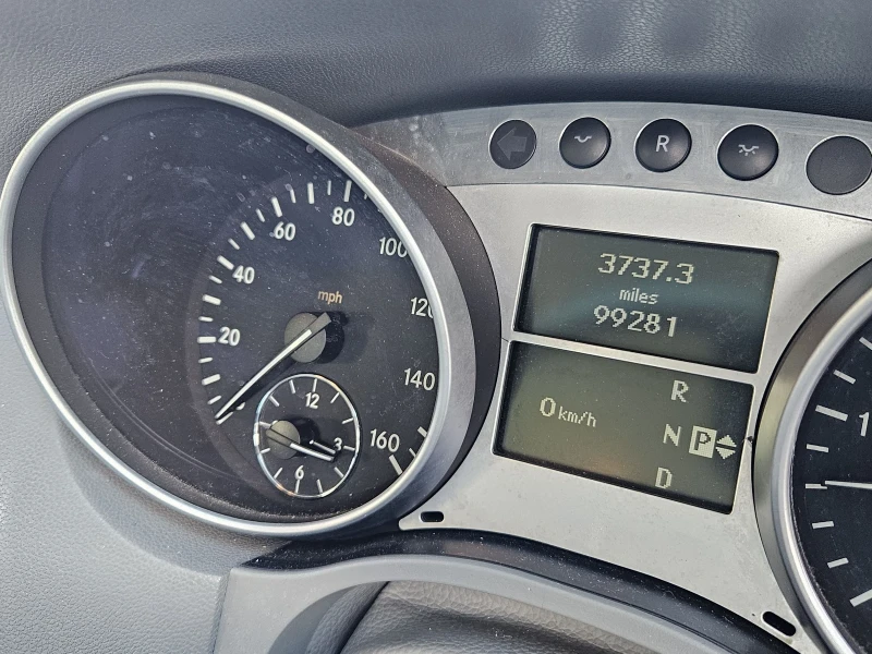 Mercedes-Benz ML 420 Ксенон//Въздух, снимка 7 - Автомобили и джипове - 49625340