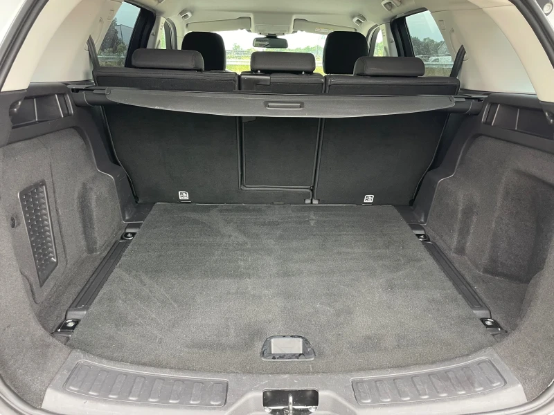 Land Rover Discovery 2.0TDI-150-NAVI-ITALIA, снимка 16 - Автомобили и джипове - 50453609