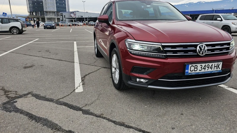 VW Tiguan 4MOTION Automatik 2.0 TDI Highline, снимка 9 - Автомобили и джипове - 53225772