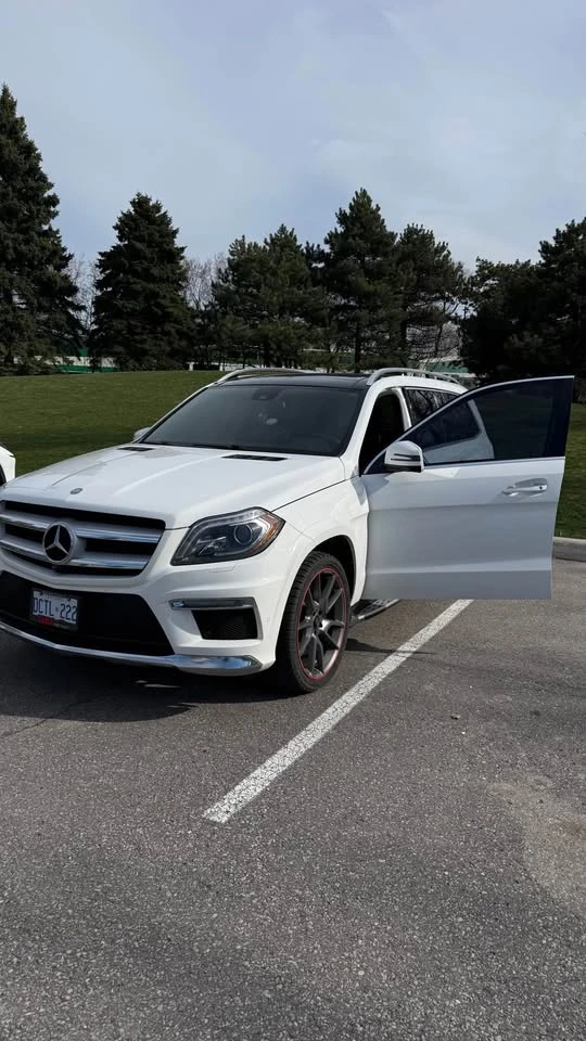 Mercedes-Benz GL 350 * 350 BlueTEC* АВТОКРЕДИТ БЕЗ ПЪРВОНАЧАЛНА ВНОСКА*, снимка 2 - Автомобили и джипове - 54772427