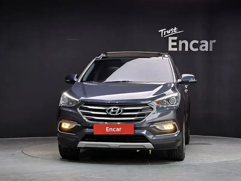 Hyundai Santa fe 2.0 CRDi 4WD - САМО 30% АВАНС, снимка 3 - Автомобили и джипове - 56021766