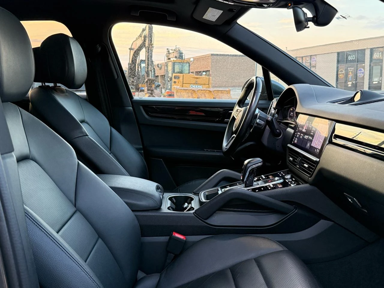 Porsche Cayenne 3.0 TFSI / AWD / PANO / BOSE - изображение 10