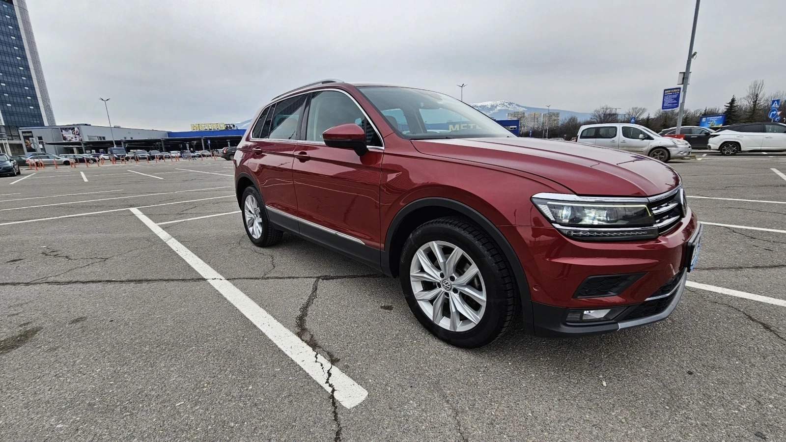 VW Tiguan 4MOTION Automatik 2.0 TDI Highline - изображение 7