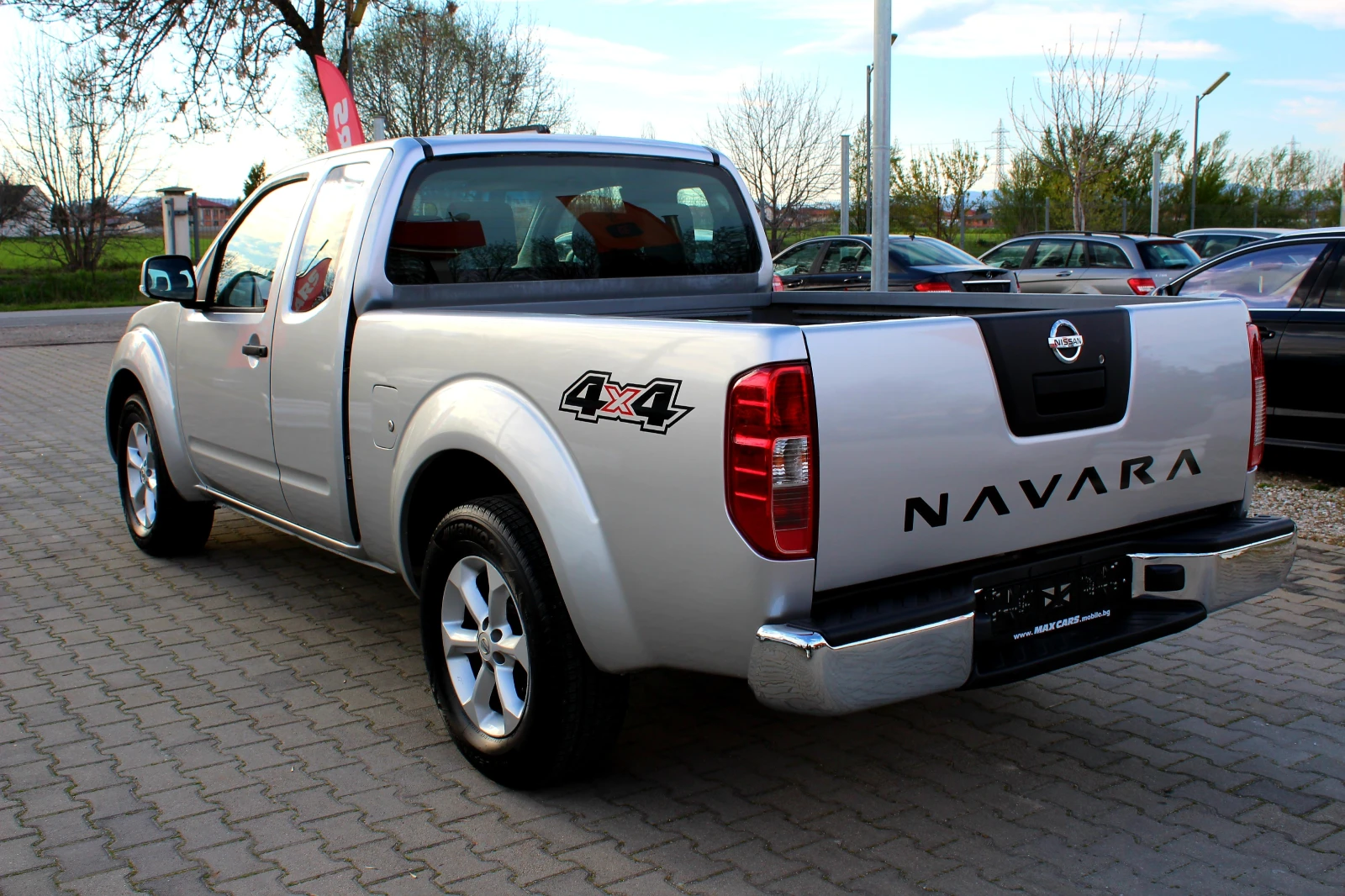 Nissan Navara FACELIFT * СОБСТВЕН ЛИЗИНГ, снимка 5 - Автомобили и джипове - 54129284