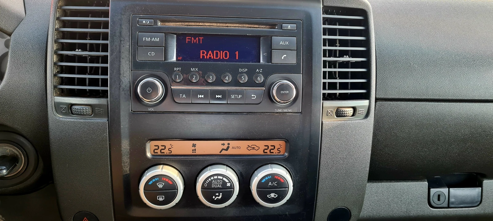 Nissan Navara FACELIFT * СОБСТВЕН ЛИЗИНГ, снимка 15 - Автомобили и джипове - 54129284